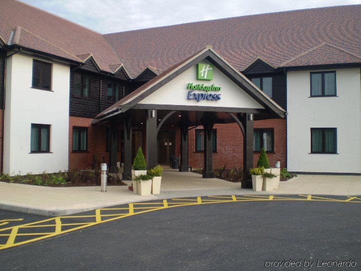 Holiday Inn Express Colchester, An Ihg Hotel Kültér fotó